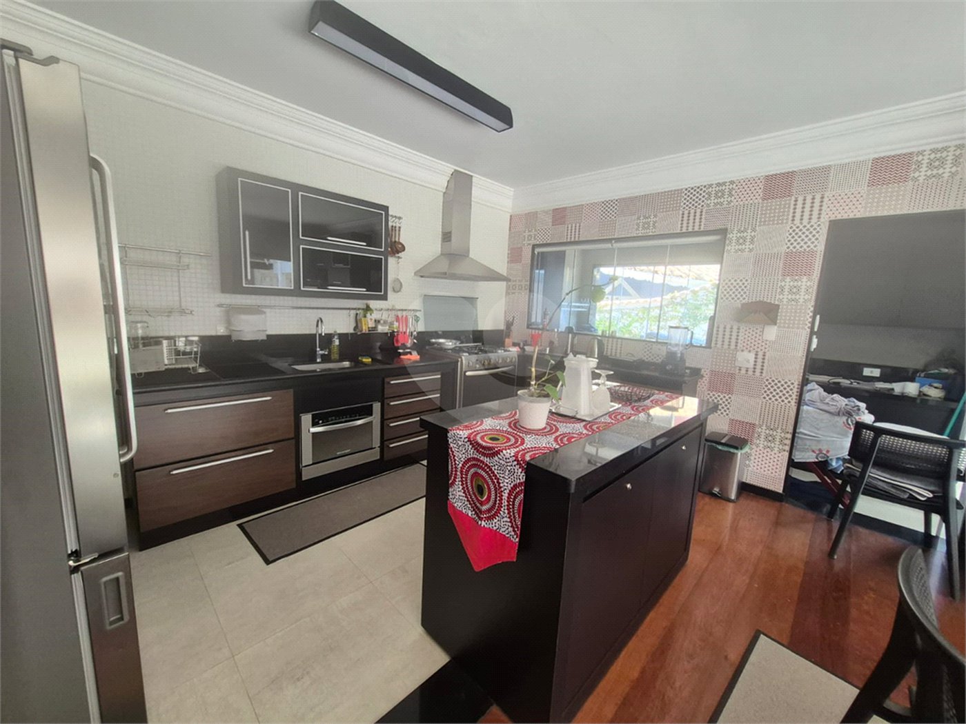 Casa à venda com 5 suítes no condomínio Associação Reserva das Hortênsias, Mairiporã - SP