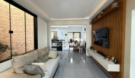 Casa à venda com 3 suítes em Jardim dos Ipes, Três Lagoas, MS