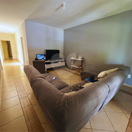 Chácara à venda com 3 quartos, sendo 1 suíte, em Chácara Companheiros, Jundiaí, SP
