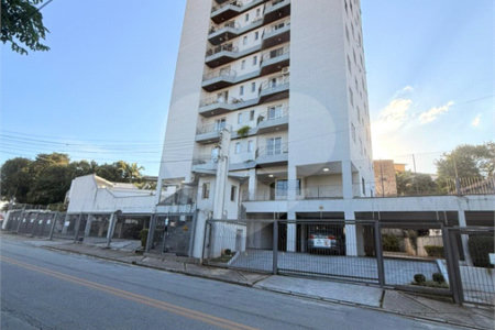Apartamento à venda com 3 quartos, sendo 1 suíte,  em Parque Santana, Mogi das Cruzes, SP