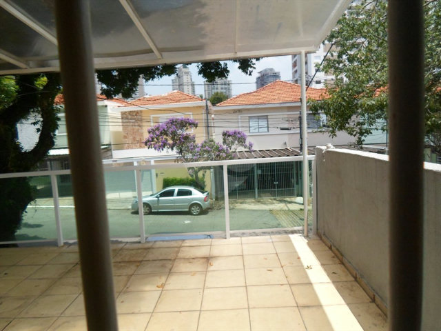 Sobrado à venda com 8 quartos, sendo 7 suítes,  em Brooklin, São Paulo, SP