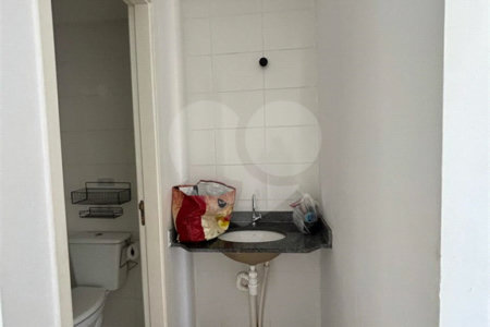 Apartamento à venda com 2 quartos, sendo 1 suíte, em Vila Galvão, Guarulhos, SP