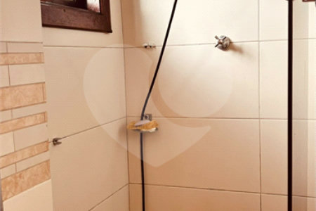 Sobrado à venda com 3 quartos, sendo 1 suíte, em Chácara Recanto Verde, Cotia, SP