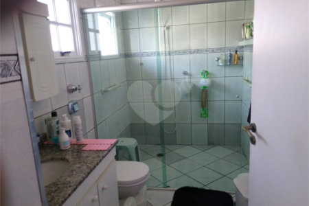 Sobrado à venda com 4 quartos, sendo 3 suítes,  em Vila Monumento, São Paulo, SP