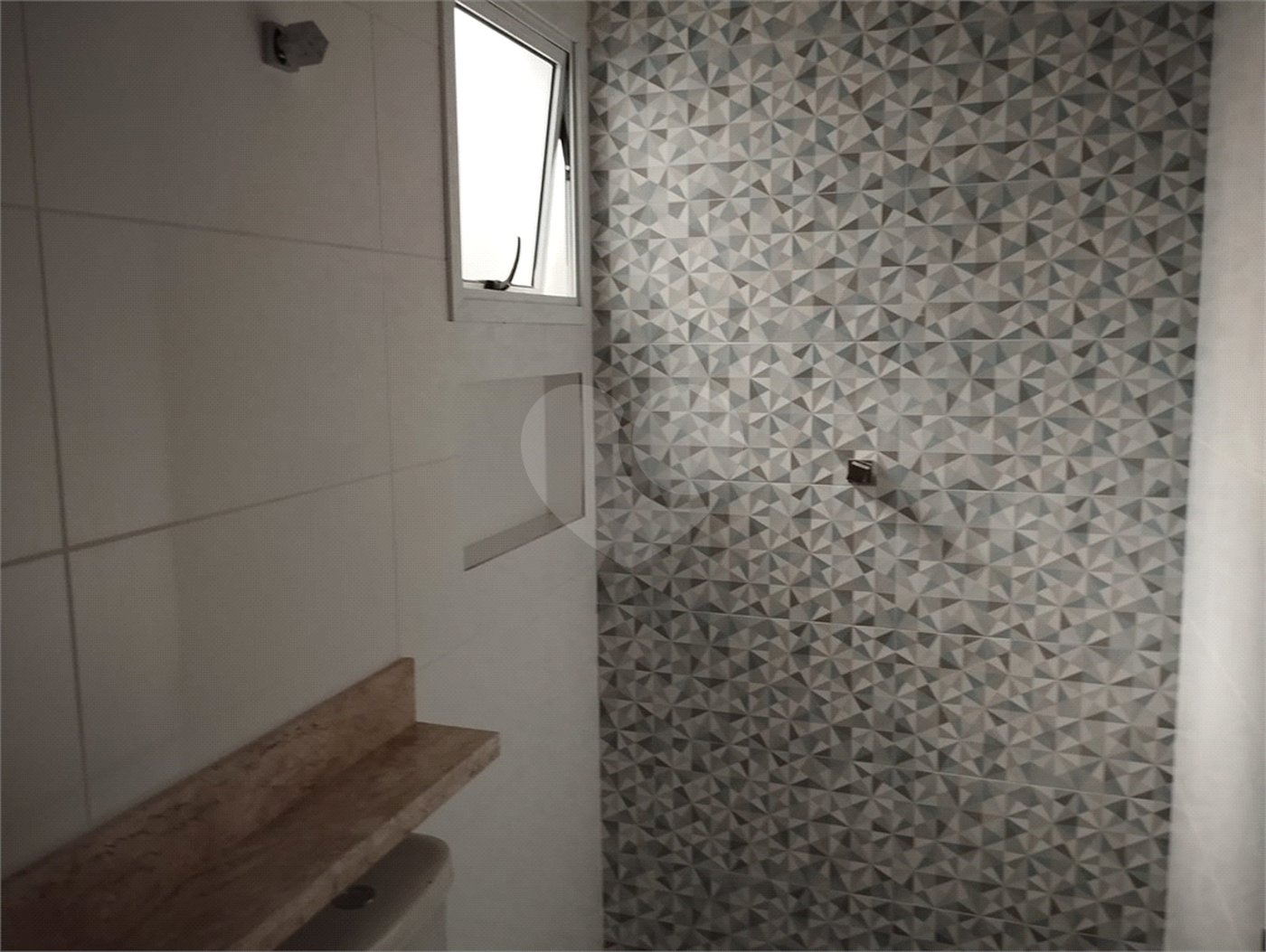 Sobrado à venda com 3 quartos, sendo 1 suíte, em Vila Mazzei, São Paulo, SP