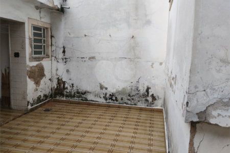 Sobrado à venda com 3 quartos, sendo 1 suíte,  em Vila Nivi, São Paulo, SP