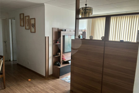 Apartamento à venda com 2 quartos, sendo 1 suíte,  em Vila Gomes Cardim, São Paulo, SP