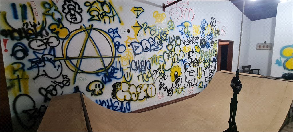 Casa à venda com 4 suítes no condomínio Jardim da Montanha I, Mairiporã - SP