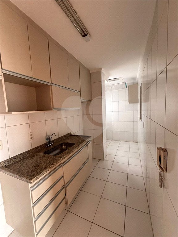 Apartamento à venda com 2 quartos, sendo 1 suíte,  em Jardim Satélite, São José dos Campos, SP