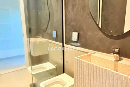 Casa à venda com 3 quartos, sendo 3 suítes, no condomínio Villa Dumont, Três Lagoas - MS