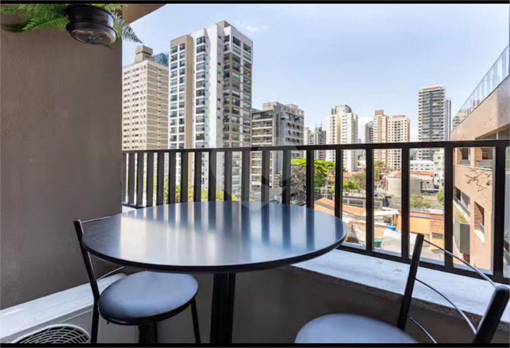 Apartamento à venda com 1 quarto em Vila Cordeiro, São Paulo, SP