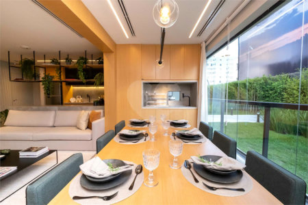 Apartamento à venda com 2 quartos, sendo 1 suíte, em Pinheiros, São Paulo, SP