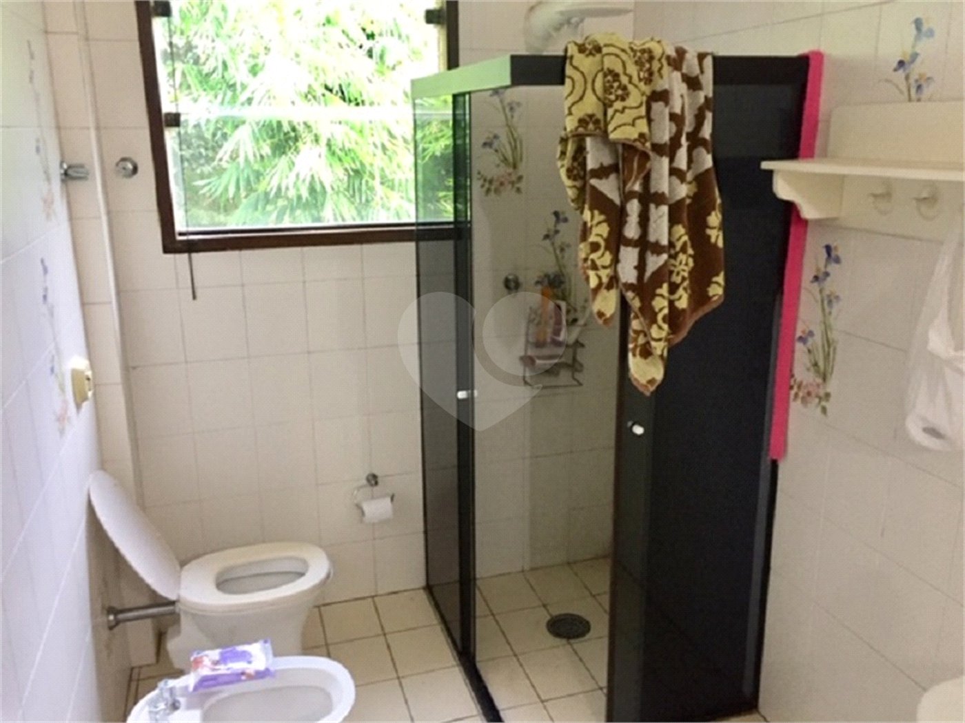 Sobrado à venda com 5 quartos, sendo 2 suítes,  em Tremembé, São Paulo, SP