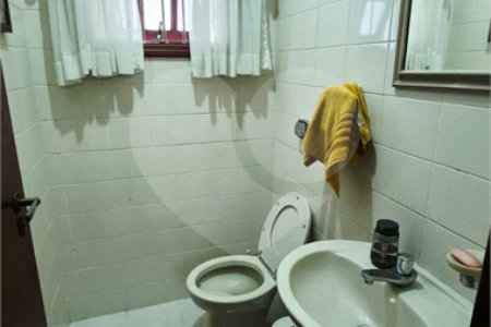 Casa à venda com 3 suítes em Jardim das Vertentes, São Paulo, SP