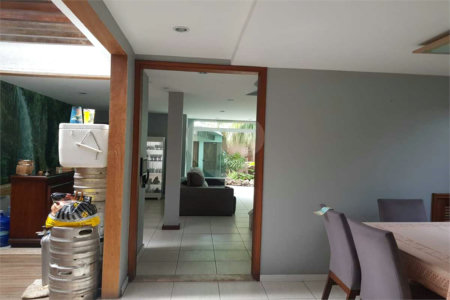Casa à venda com 3 quartos, sendo 1 suíte, em Jacarepaguá, Rio de Janeiro, RJ