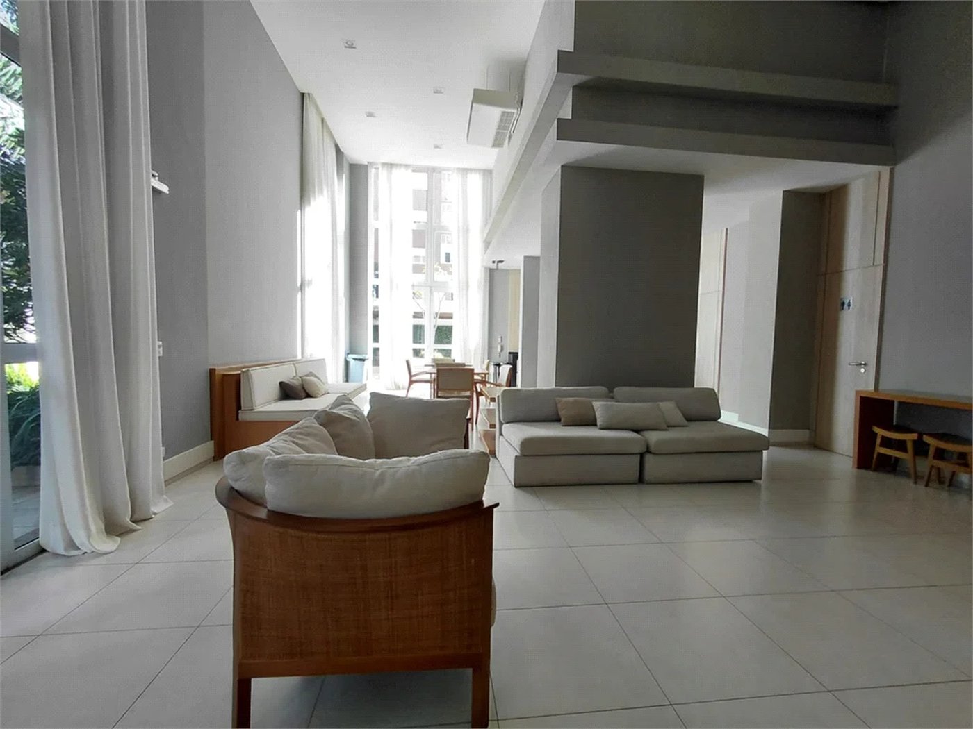 Apartamento à venda com 2 suítes em Água Branca, São Paulo, SP