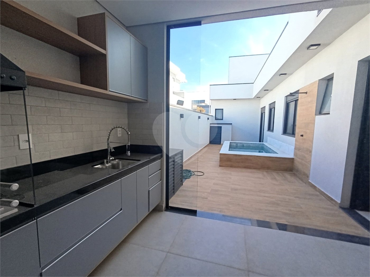 Casa à venda com 3 quartos, sendo 1 suíte, no condomínio Park Gran Reserve, Indaiatuba - SP