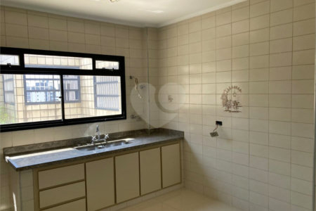 Apartamento à venda com 4 suítes em Jardim da Saúde, São Paulo, SP
