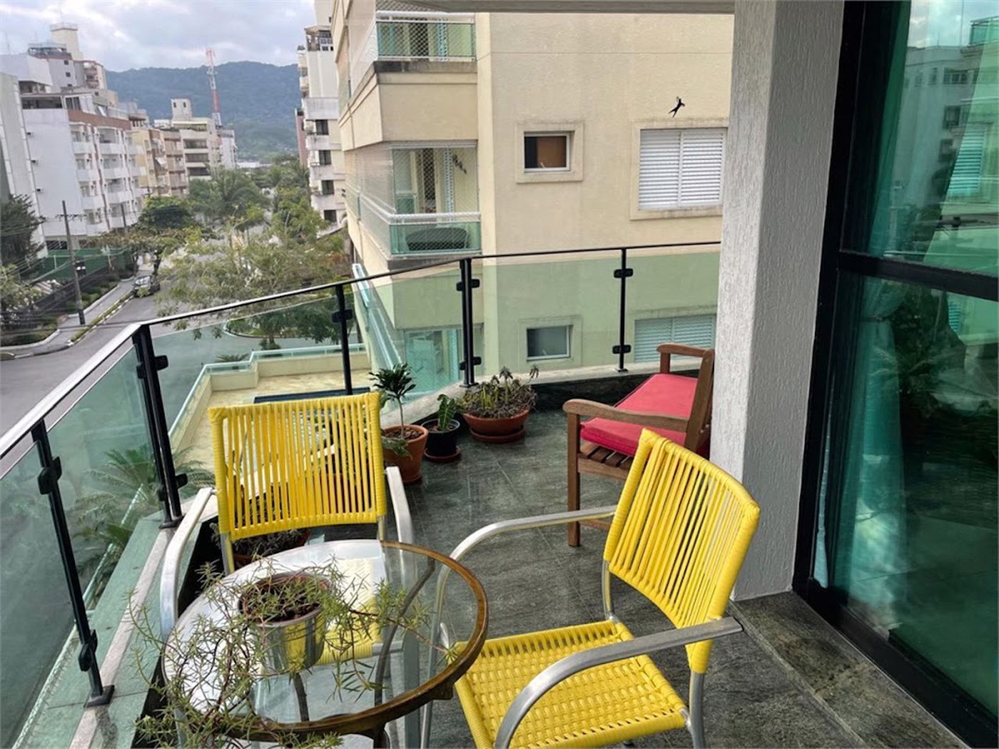 Apartamento Residencial à venda, Balneário Cidade Atlântica, Guarujá - AP0349.