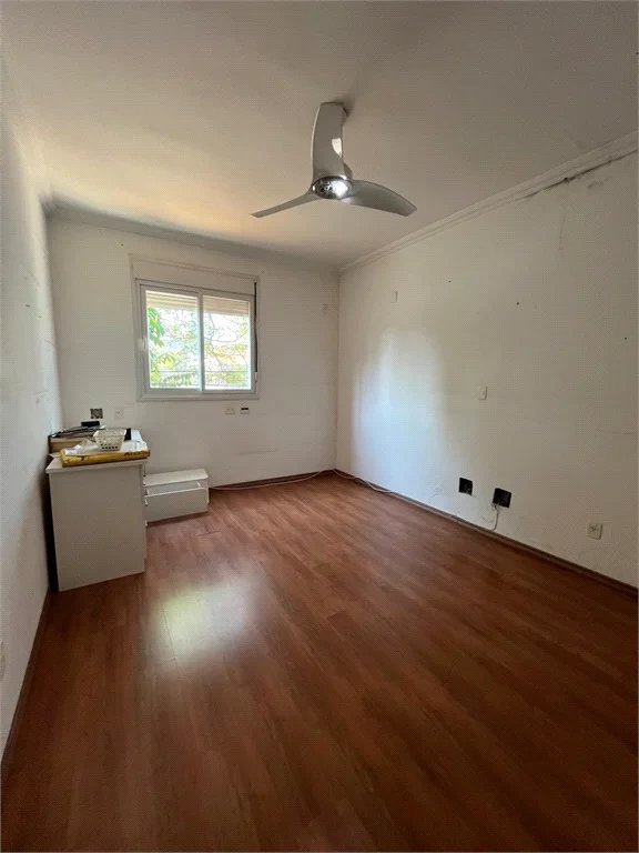 Sobrado à venda com 4 quartos, sendo 1 suíte, em Vila Cordeiro, São Paulo, SP