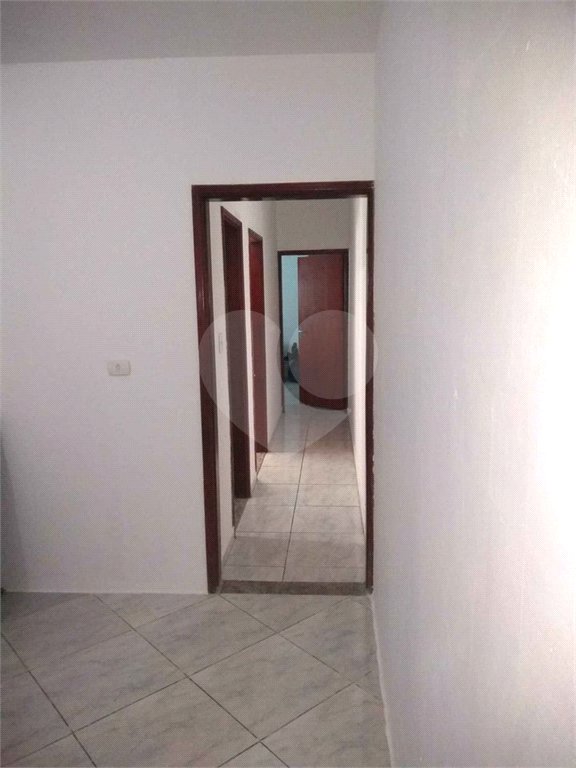 CASA A VENDA NO BAIRRO SANTA MARIA COM 3 DORMITORIOS, 1 BANHEIRO, 2 VAGAS, JACAREÍ/SP.