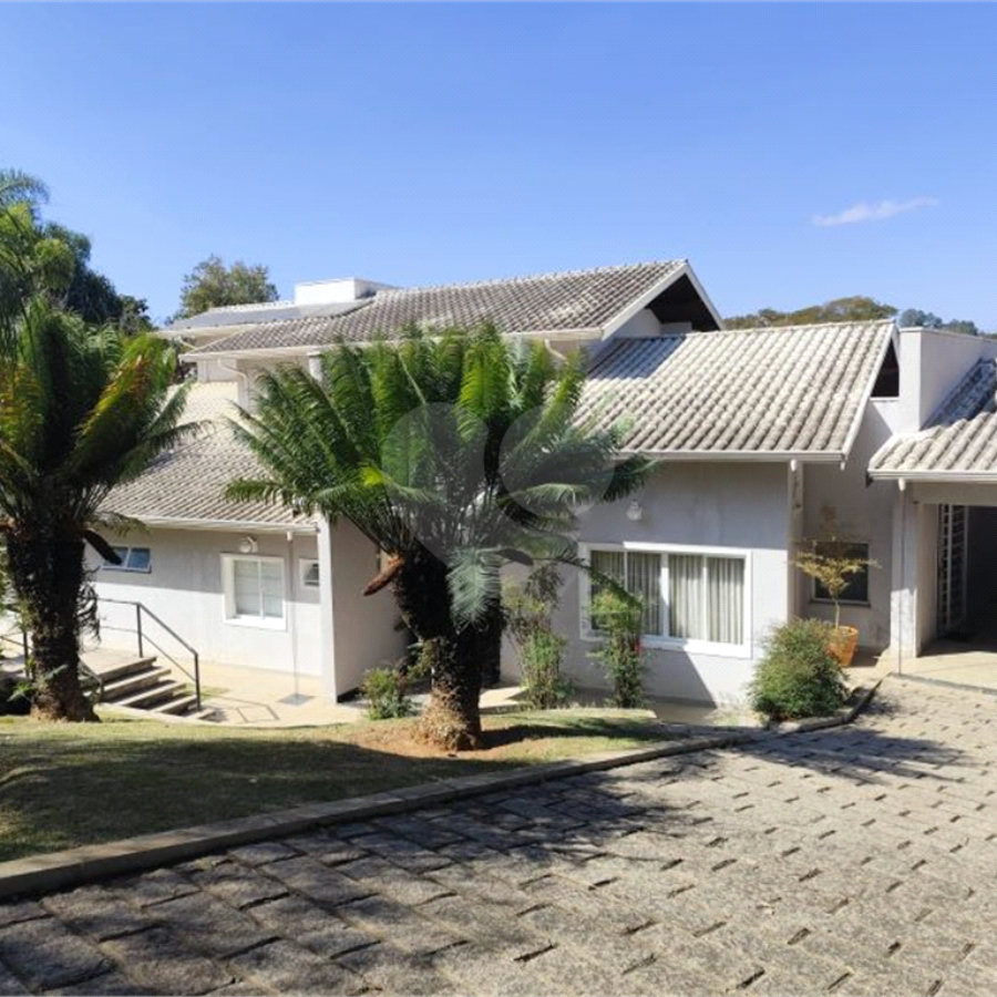 Casa à venda com 4 suítes em Marambaia, Vinhedo, SP