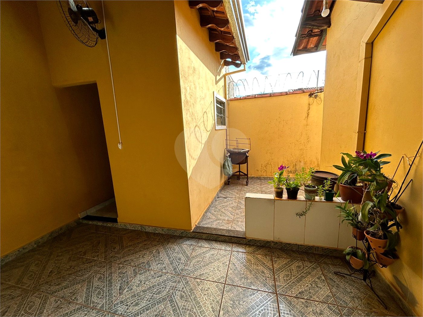 Casa à venda com 3 quartos em Engenheiro Carlos de Lacerda Chaves, Ribeirão Preto, SP