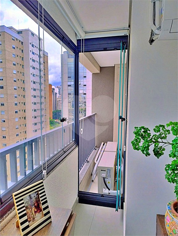 Apartamento à venda com 1 quarto em Indianópolis, São Paulo, SP