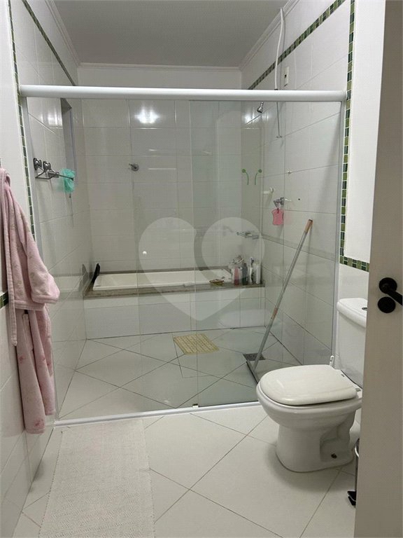 Casa à venda com 3 quartos, sendo 1 suíte,  em Vila Vitória, Mogi das Cruzes, SP