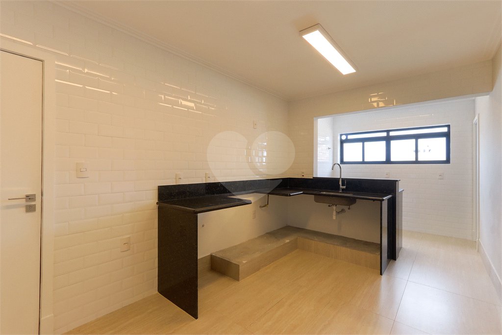 Apartamento à venda com 3 quartos, sendo 1 suíte, em Perdizes, São Paulo, SP