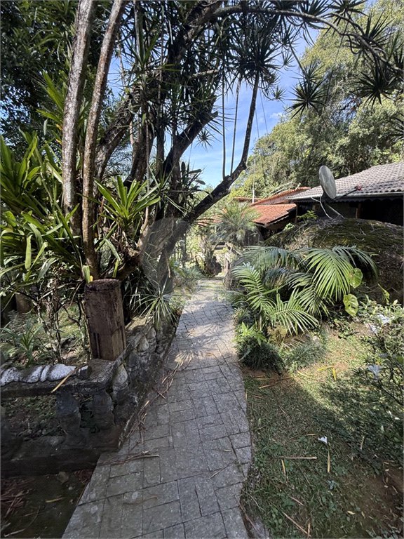 Casa à venda com 4 quartos no condomínio Parque Suiça, Caieiras - SP