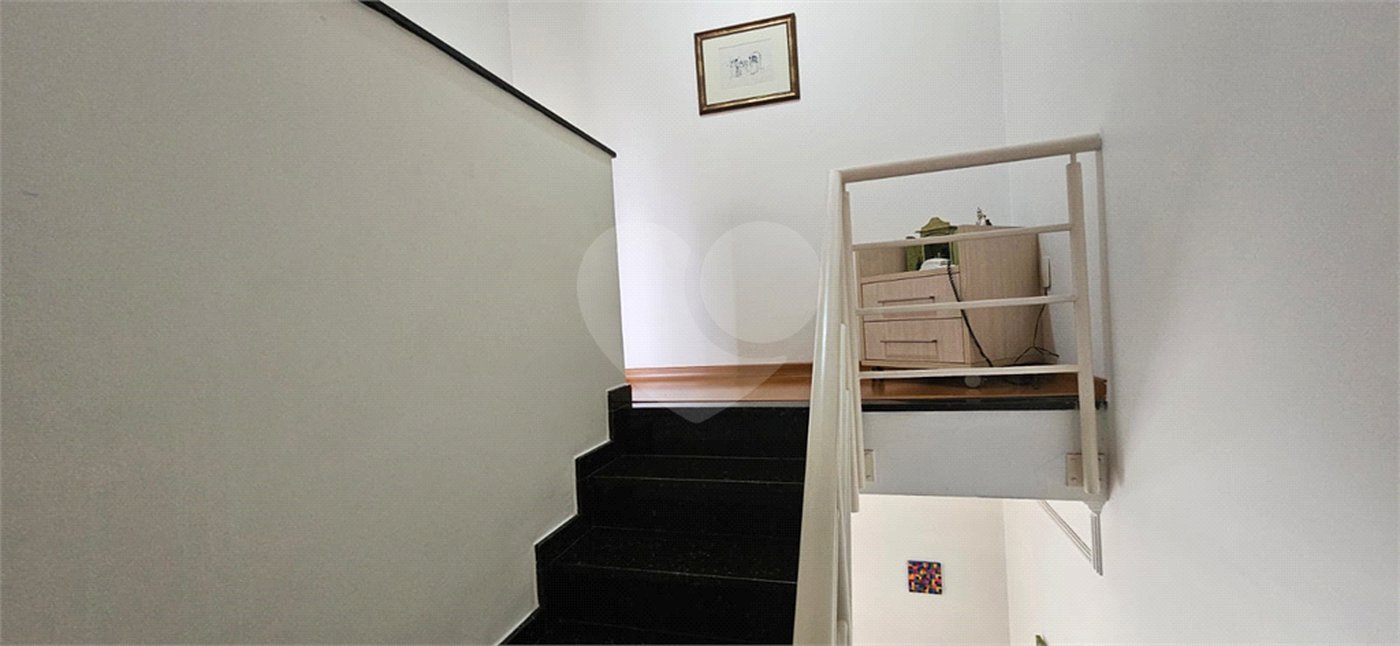 Casa à venda com 3 quartos, sendo 1 suíte, no condomínio Res Santa Inês, São Paulo - SP
