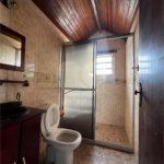 Sobrado à venda com 6 quartos, sendo 4 suítes,  em Vila Oliveira, Mogi das Cruzes, SP