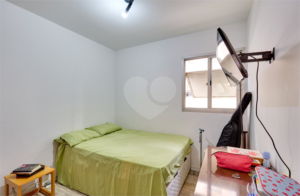 Apartamento à venda com 3 quartos, sendo 1 suíte, em Vila Olímpia, São Paulo, SP