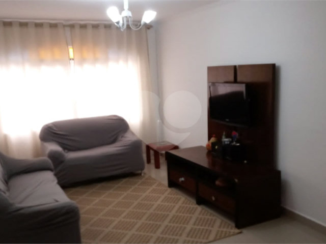Sobrado à venda com 3 quartos, sendo 1 suíte,  em Vila Nova Cachoeirinha, São Paulo, SP