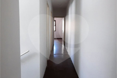 Sobrado à venda com 3 quartos, sendo 1 suíte, em Vila Firmiano Pinto, São Paulo, SP
