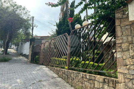 Casa à venda com 3 quartos em Água Fria, São Paulo, SP