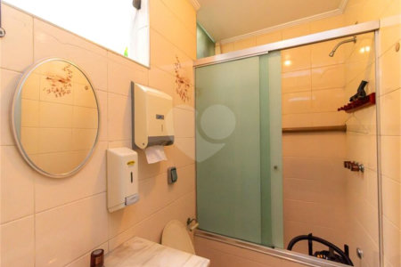 Casa à venda com 8 quartos, sendo 2 suítes, em Indianópolis, São Paulo, SP