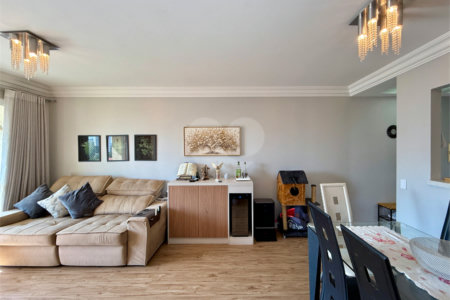 Apartamento à venda com 3 quartos, sendo 1 suíte, em Jardim Marajoara, São Paulo, SP