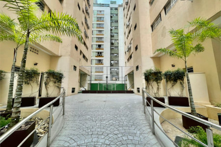 Apartamento à venda com 3 quartos, sendo 1 suíte, em Itaim Bibi, São Paulo, SP