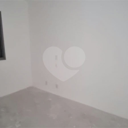 Apartamento à venda com 3 suítes em Moema, São Paulo, SP