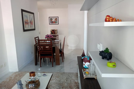 Apartamento à venda com 3 quartos, sendo 1 suíte, em Maracanã, Rio de Janeiro, RJ