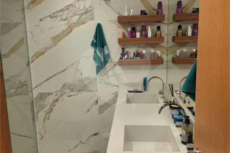 Apartamento à venda com 3 suítes em Santana, São Paulo, SP