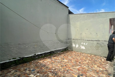 Casa à venda com 3 quartos em Vila Vitória, Mogi das Cruzes, SP