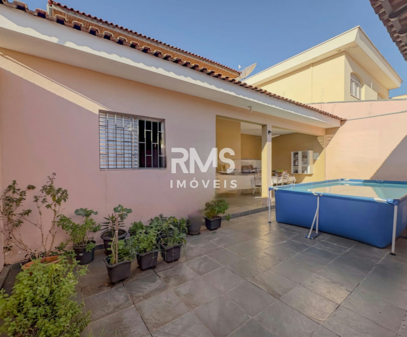 Casa à venda com 3 quartos, sendo 1 suíte,  no Brasil, Itu, SP