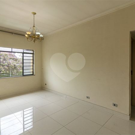 Sobrado à venda com 3 quartos em Cambuci, São Paulo, SP