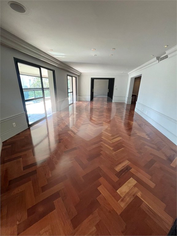 Apartamento para alugar com 4 suítes em Jardim Morumbi, São Paulo, SP