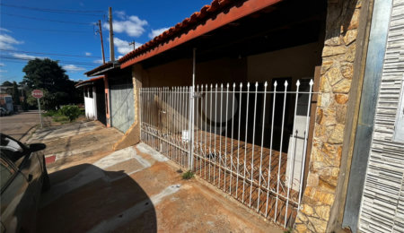 Casa à venda com 3 quartos, sendo 1 suíte,  em Vila Barth, Itapetininga, SP
