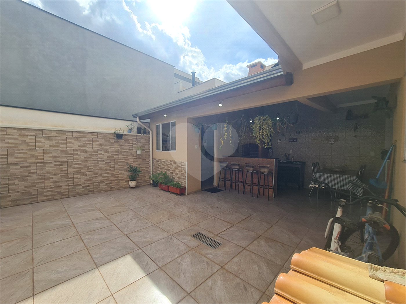 Casa à venda com 3 quartos, sendo 1 suíte,  no condomínio Reserva Ipanema I, Sorocaba - SP