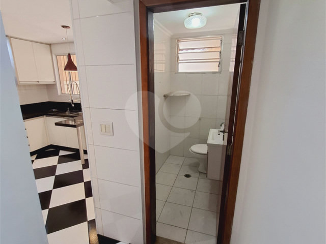 Sobrado à venda com 2 quartos em Interlagos, São Paulo, SP